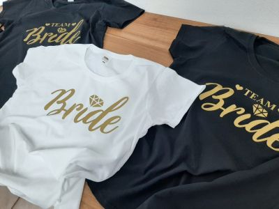 Тениска за моминско парти с надпис Bride