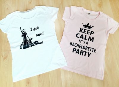 Тениска за моминско парти с надпис Keep Calm It's A Bachelorette Party